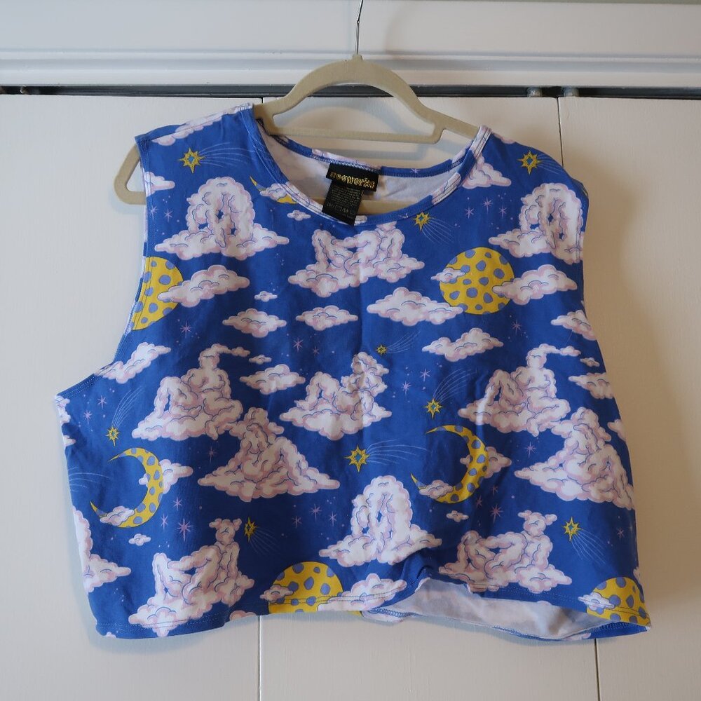 Nooworks Cloud People Crop Top